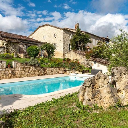 La Maison De Yuka Plieux Esterno foto