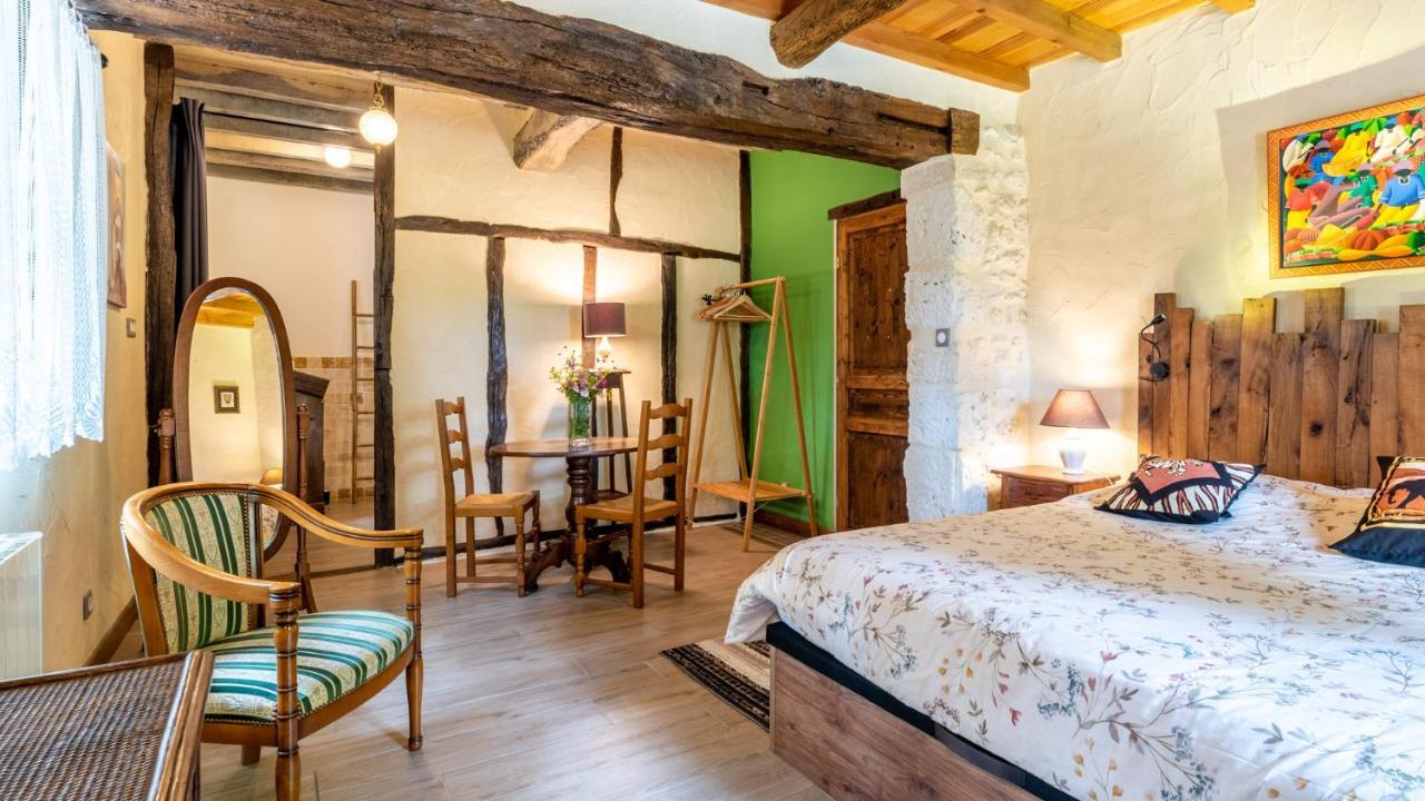 La Maison De Yuka Plieux Esterno foto