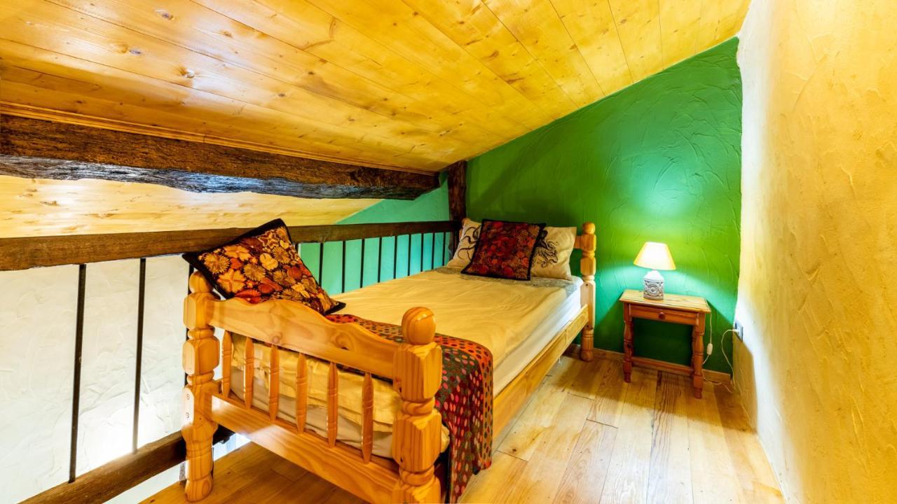 La Maison De Yuka Plieux Esterno foto