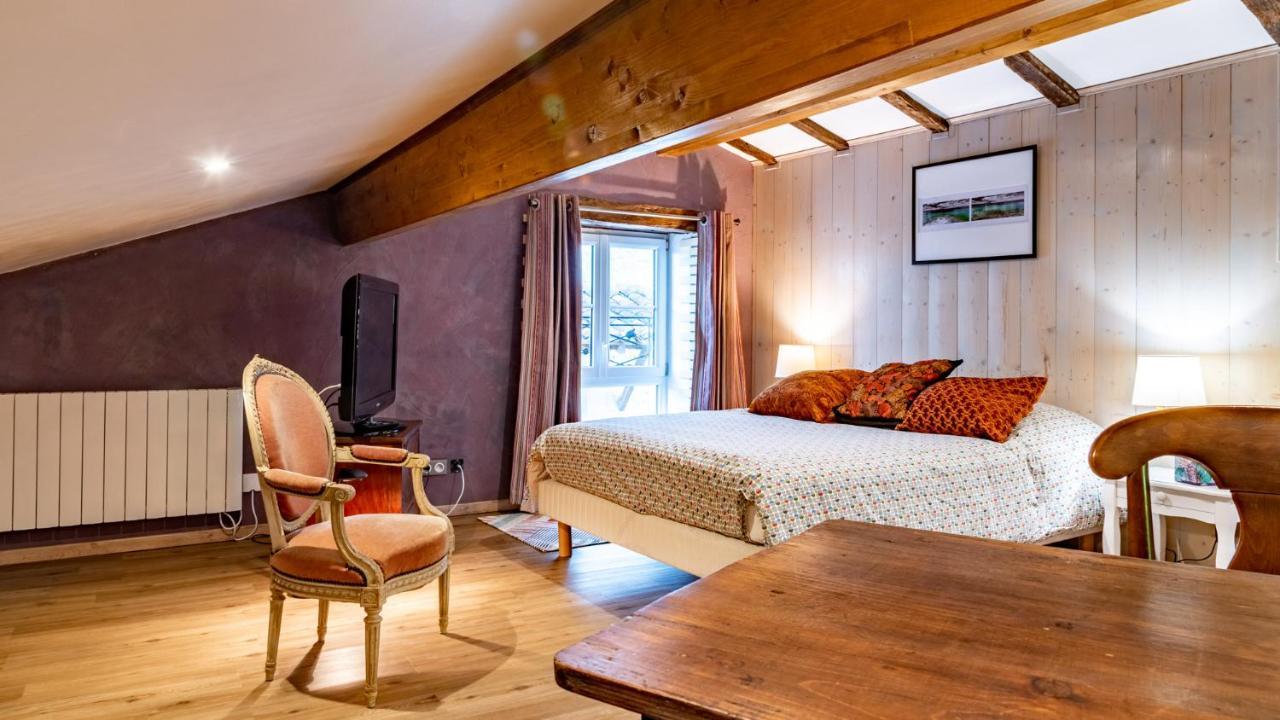 La Maison De Yuka Plieux Esterno foto