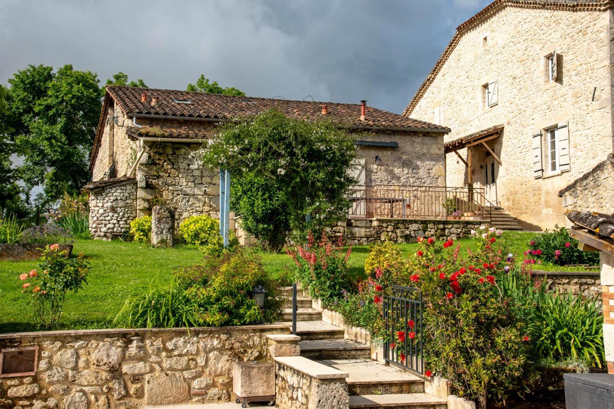 La Maison De Yuka Plieux Esterno foto
